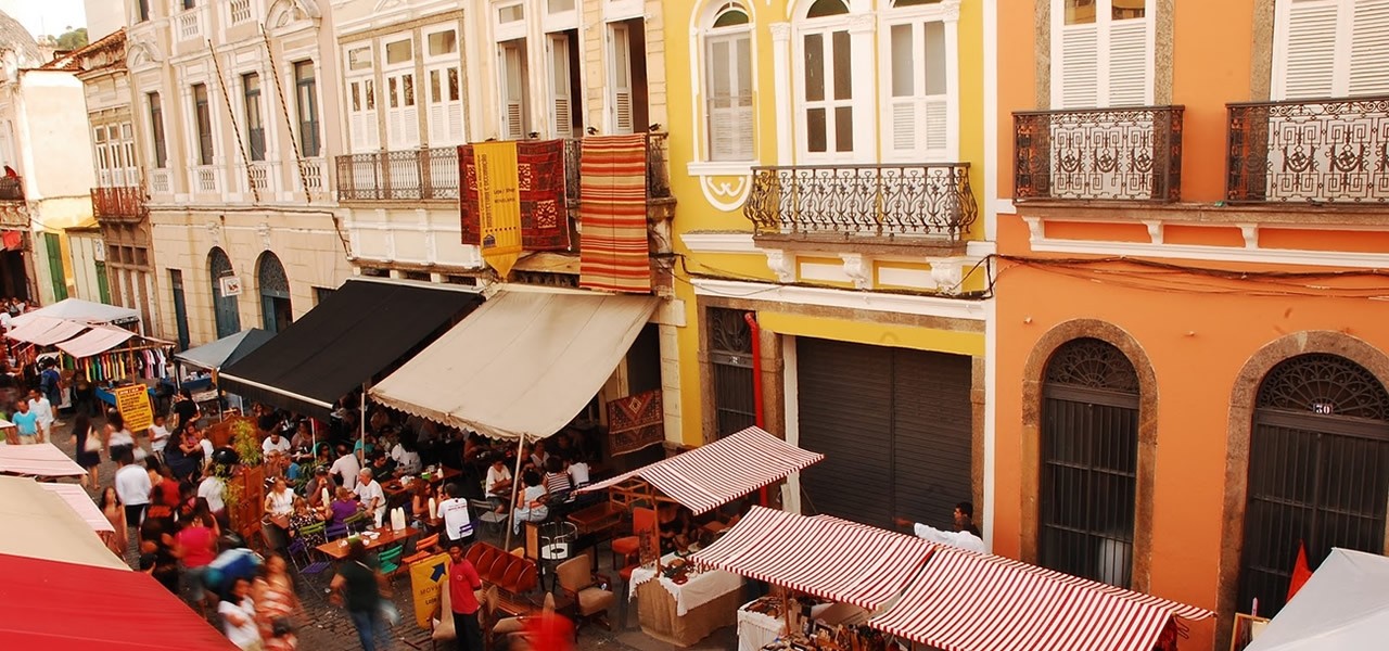 Lavradio Street Market - Lapa