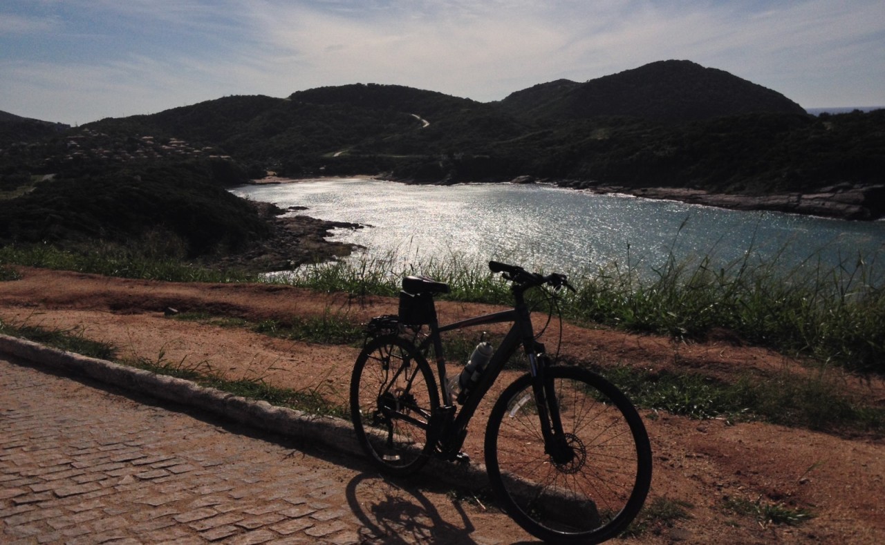 Pedal pelas praias ao redor do Centro de Búzios